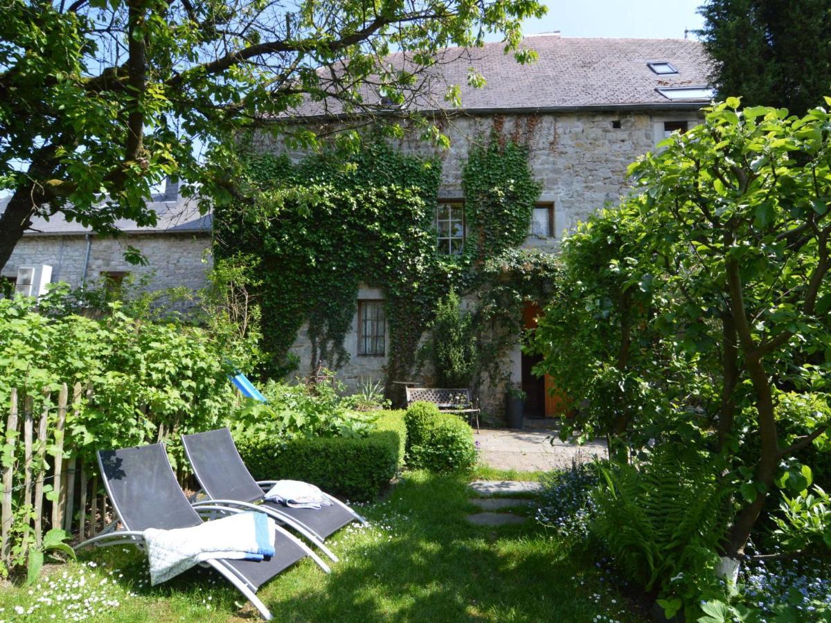 Enchanting Cottage With Terrace Garden Hamoir Екстер'єр фото